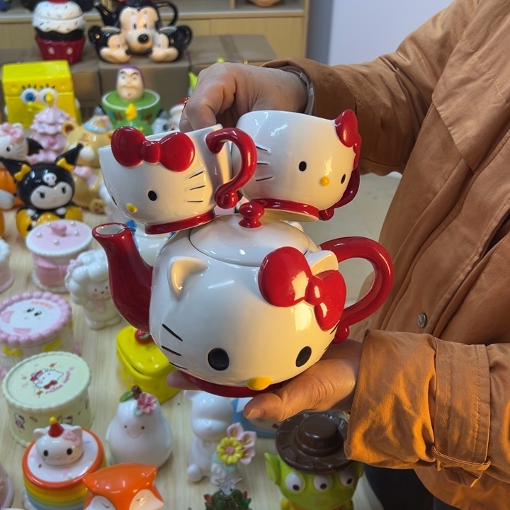 摆件陶瓷等行业的产品出口到世界