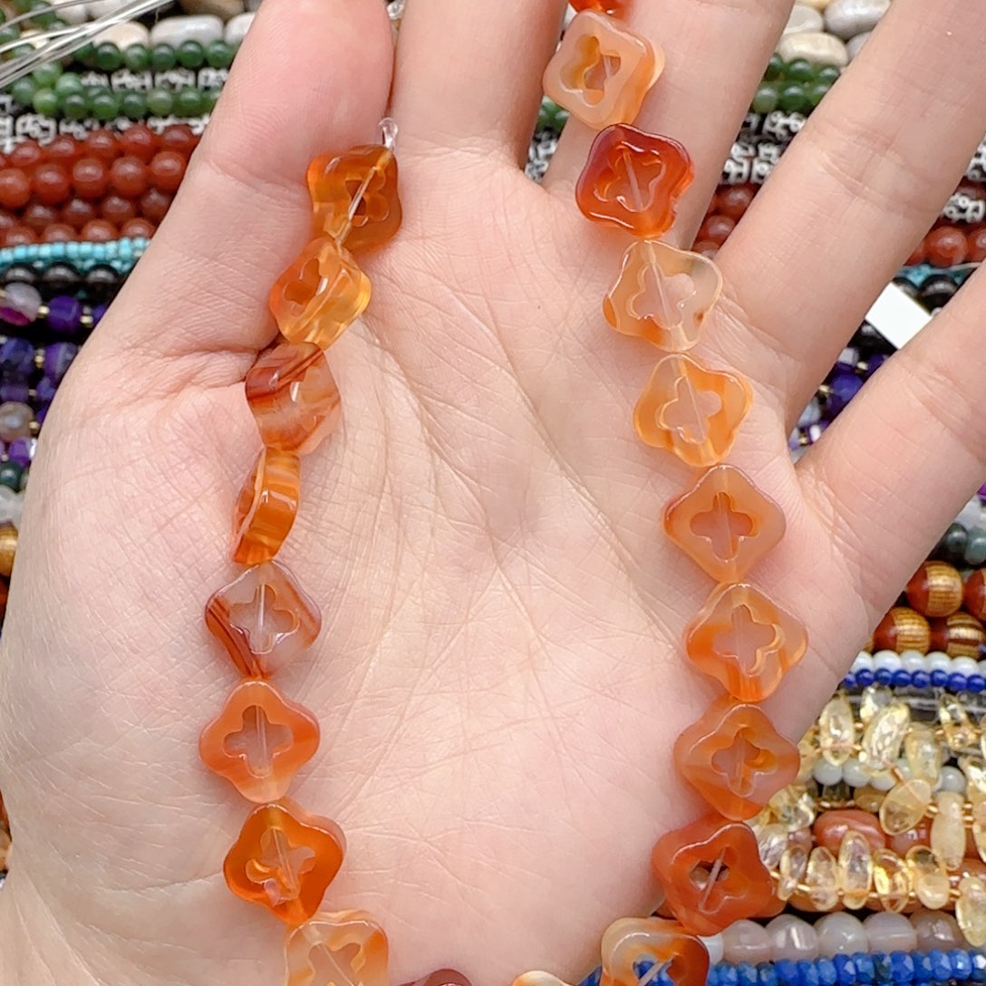 玛瑙/玉髓珠宝半成品未镶嵌红玛瑙镂空四叶草20颗