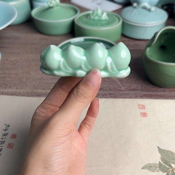 龙泉云间青瓷小米茶器