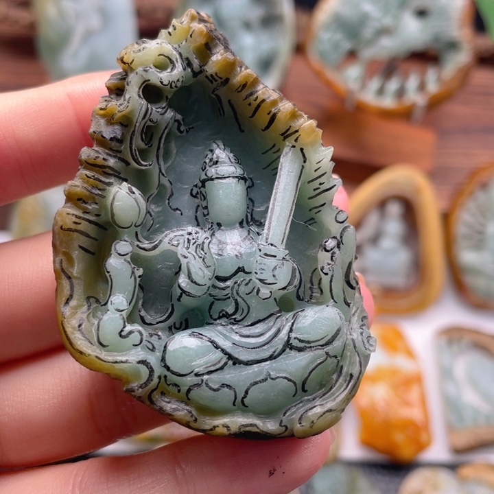 定制翡翠未镶嵌翡翠