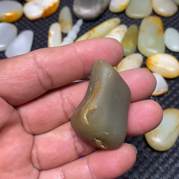 和田玉（白玉）珠宝奇石未镶嵌