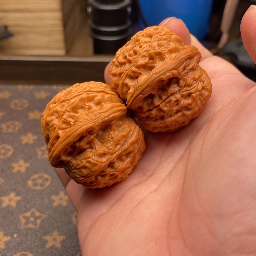 文玩核桃吊坠文玩