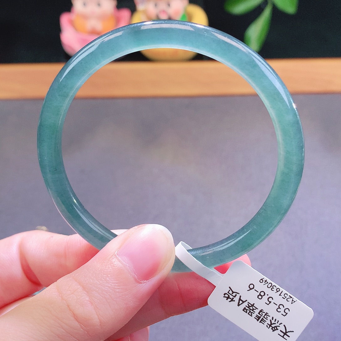 翡翠未镶嵌手镯天然翡翠