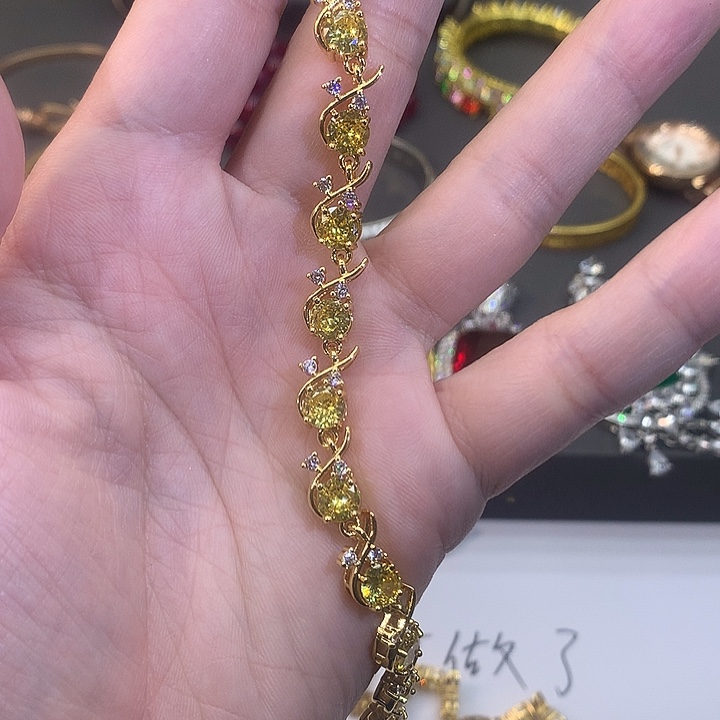 非金属26手链。                     