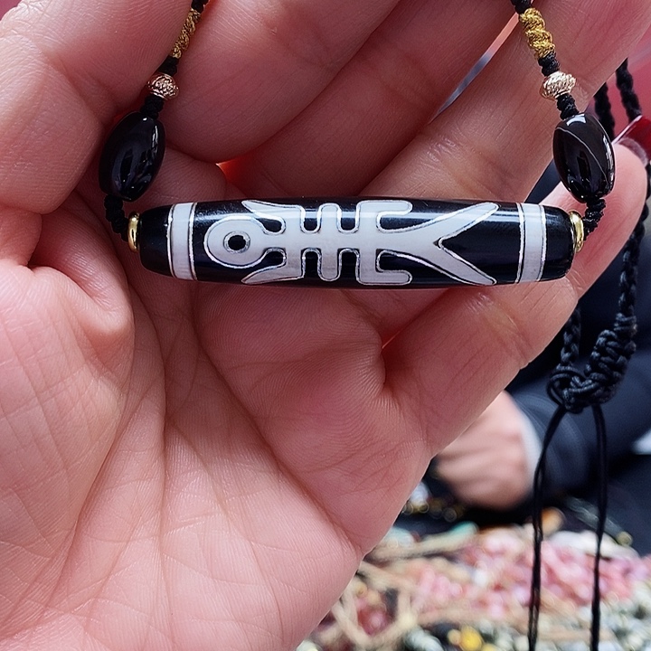 玛瑙/玉髓颈饰合金