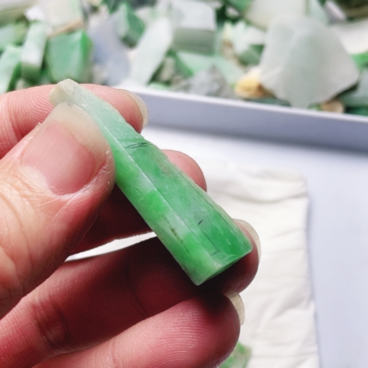 【闪购商品】翡翠颈饰未镶嵌A货