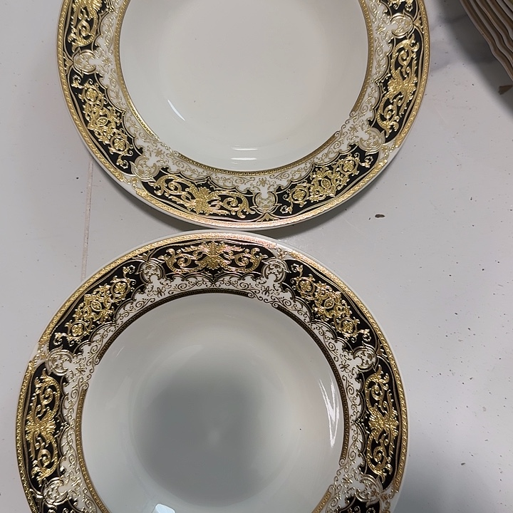 瓷8.5寸草帽盘35米两个