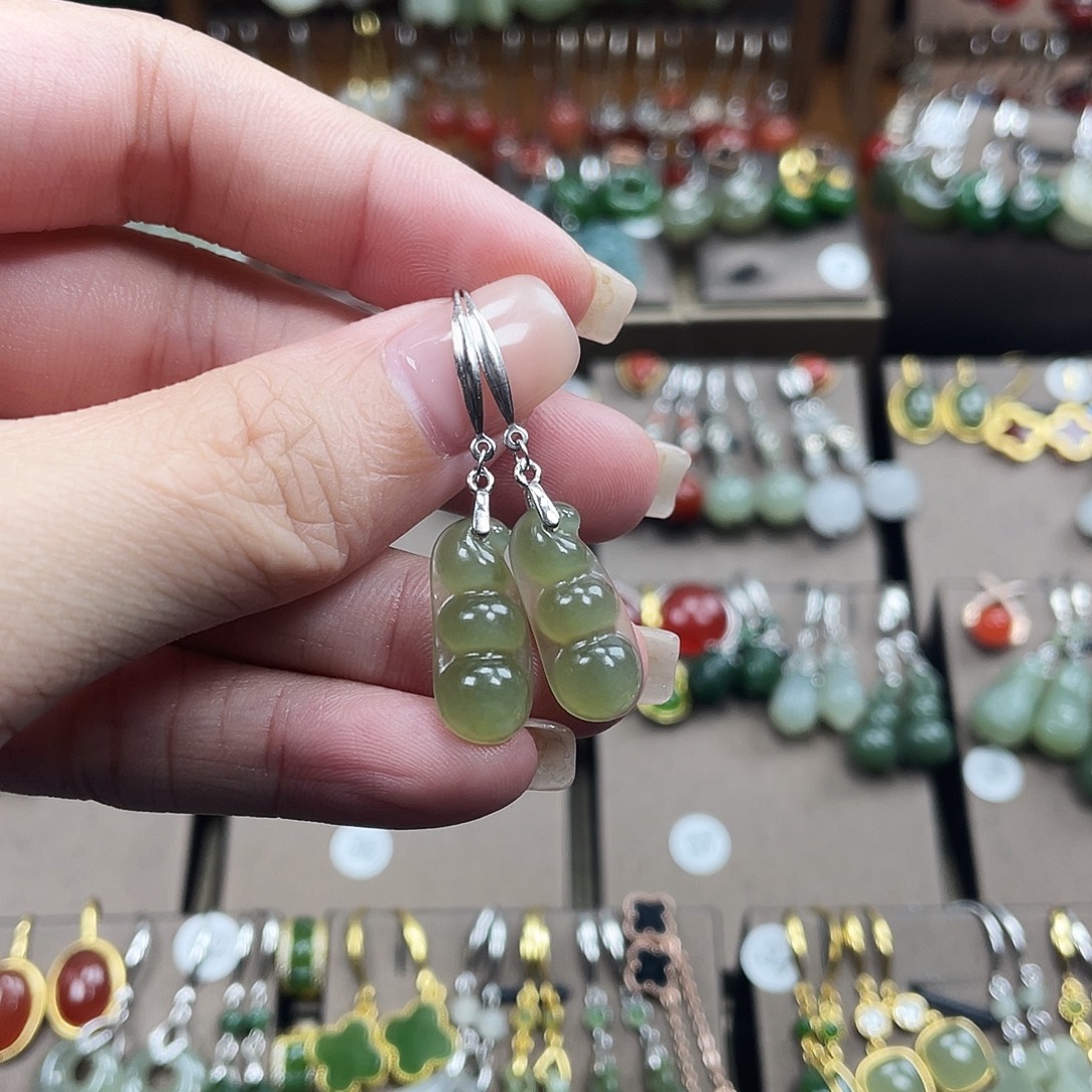 和田玉银S925镶嵌耳饰