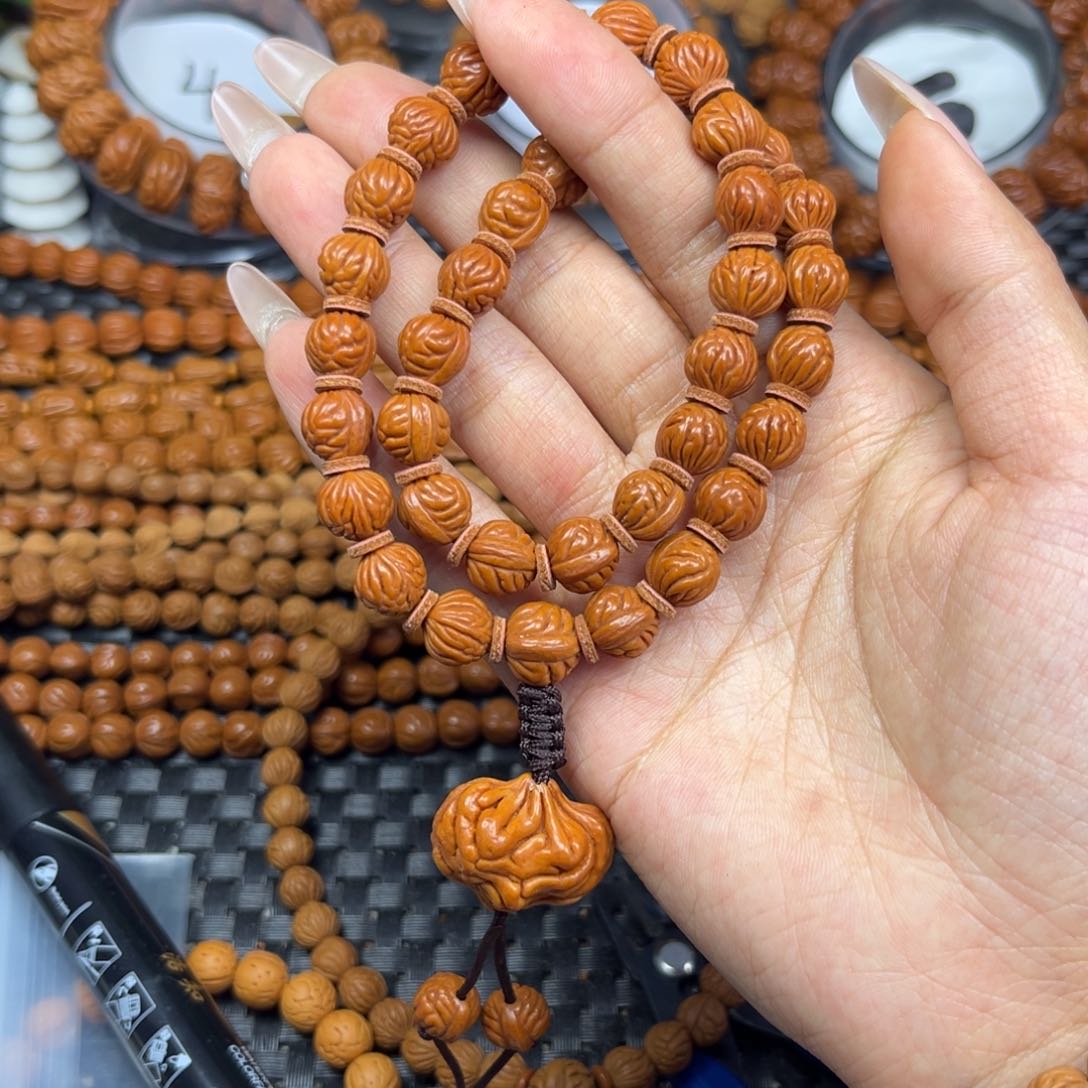 吊坠桃核吸****¹桃核手持