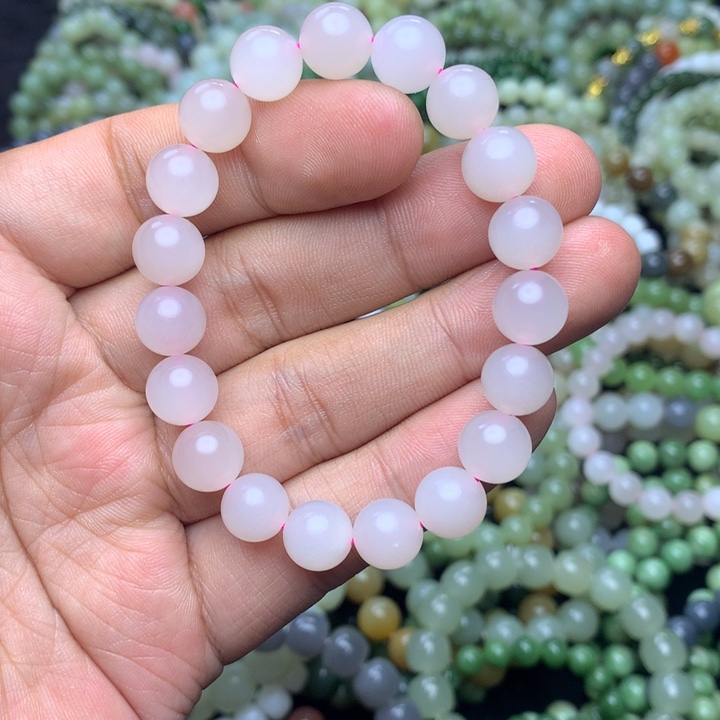 和田玉未镶嵌手串樱花粉