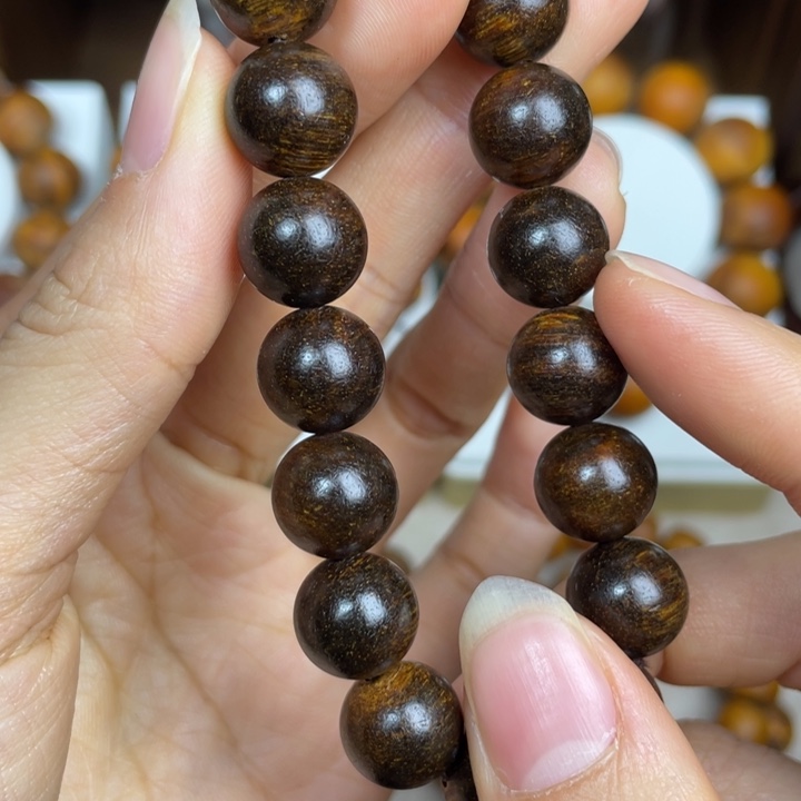 贡木手串/手链桃***1手串