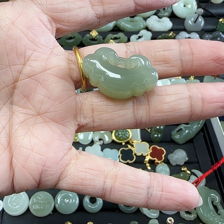 和田玉吊坠(不含链)未镶嵌