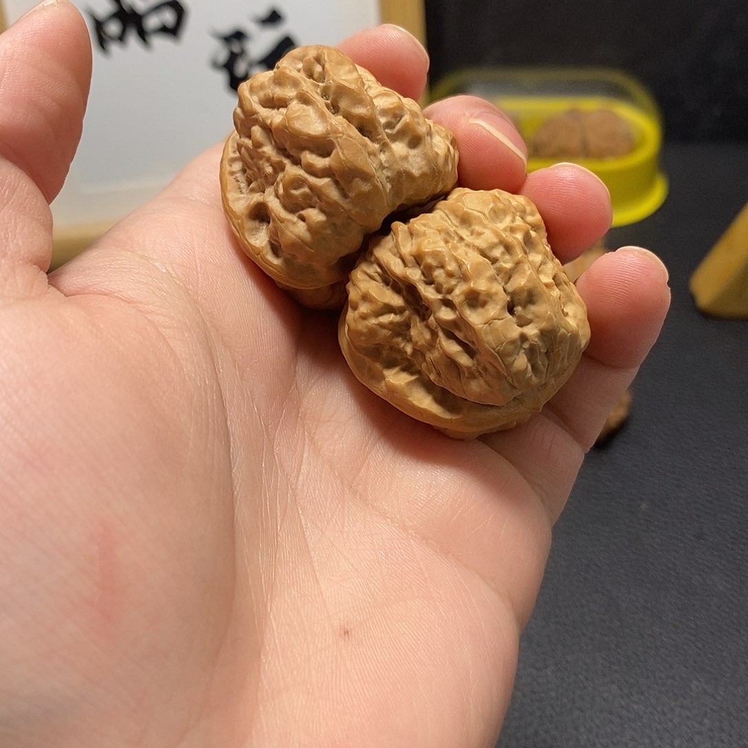 文玩核桃把件霸**恒蛤蟆