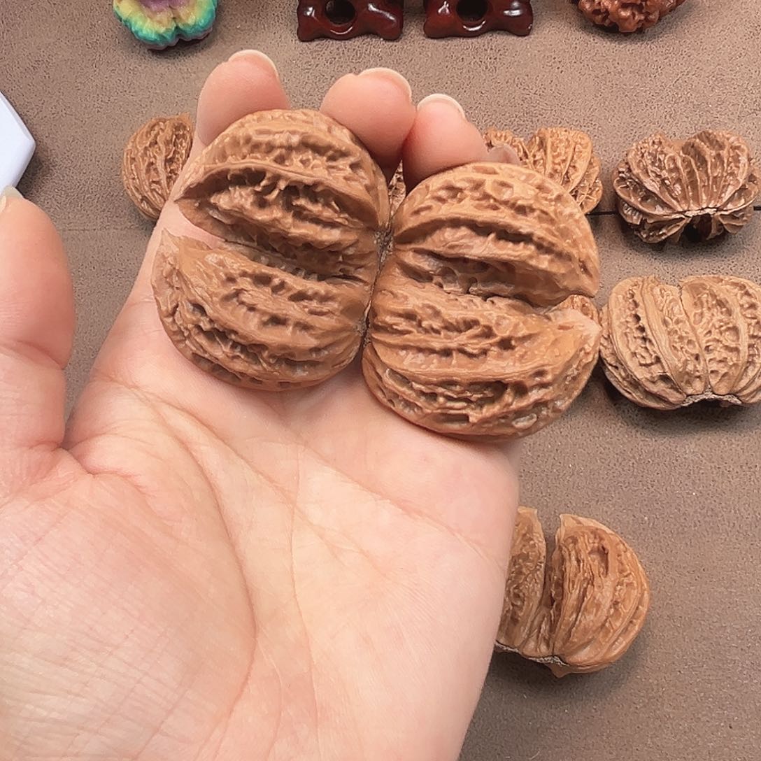 一***界核桃45全品秋子连体