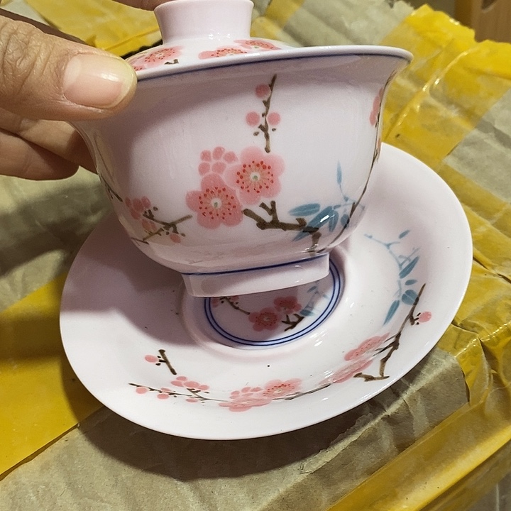 摆件陶红稀土翠竹红梅盖碗