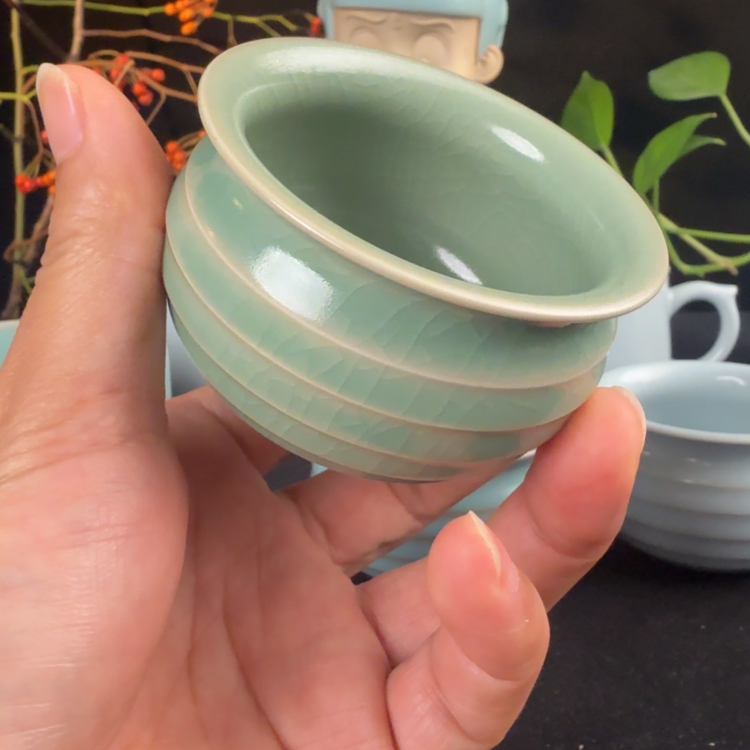 陶摆件汝瓷青绿炫纹杯