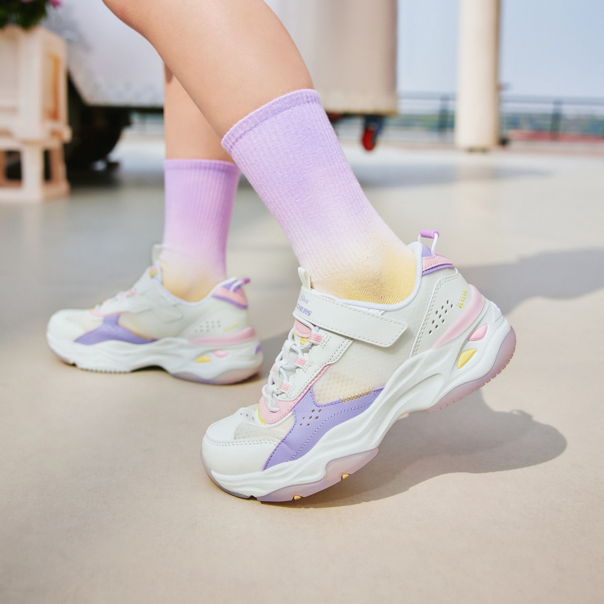 【奶油熊】斯凯奇儿童夏季女童童鞋运动鞋防滑跑步鞋319005L