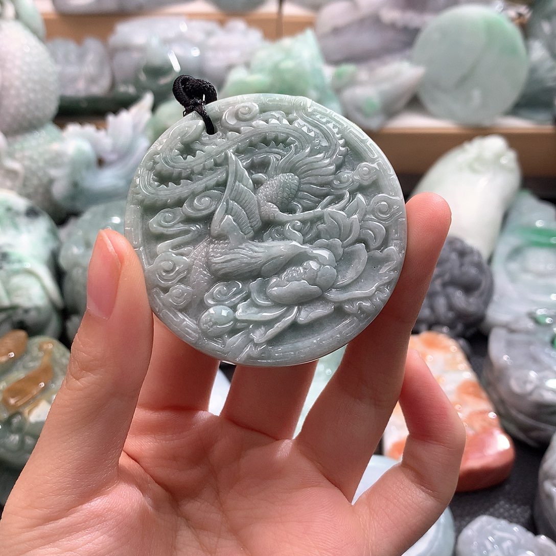 吊坠(不含链)未镶嵌翡翠