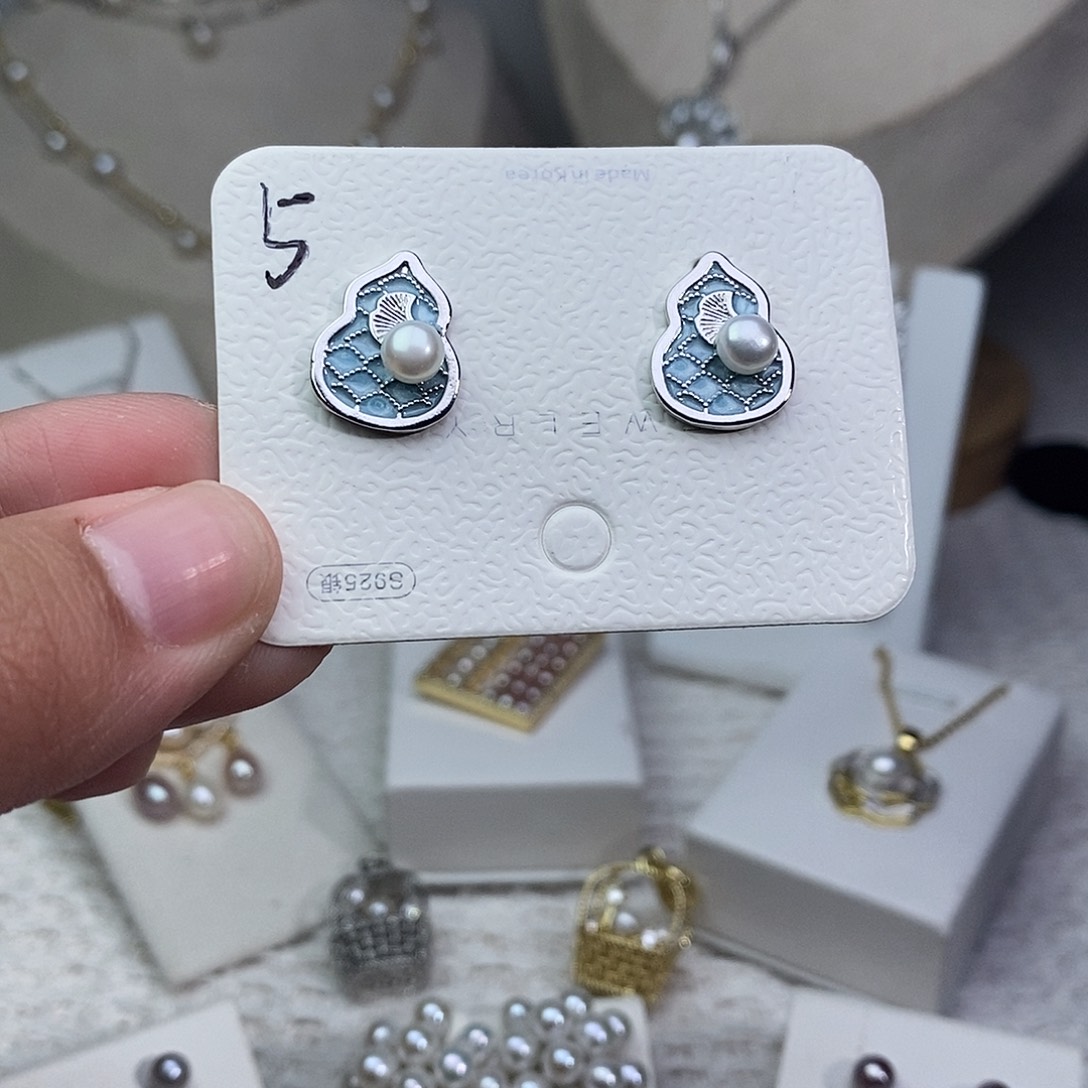 耳饰银S925镶嵌淡水珍珠
