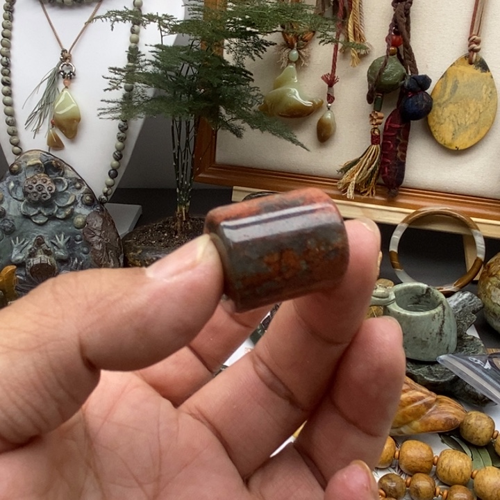 岫岩河磨玉（透闪石质玉）挂件未镶嵌