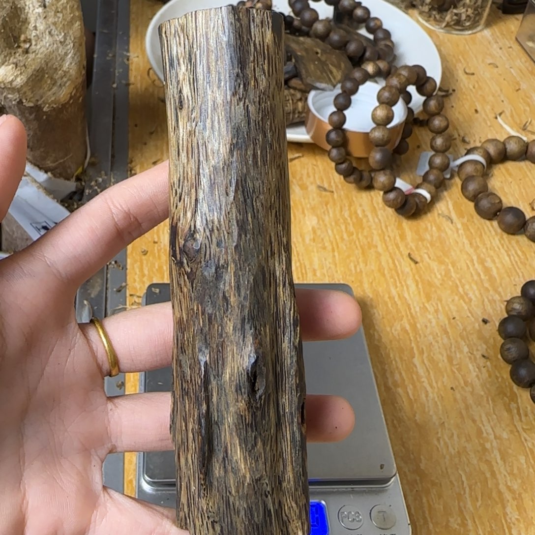 沉香碎屑沉香绿棋莺歌绿树心虫漏46g