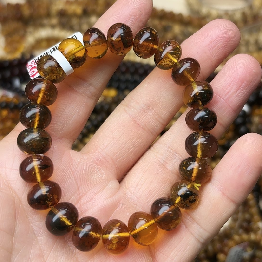 琥珀未镶嵌裸石十一91551