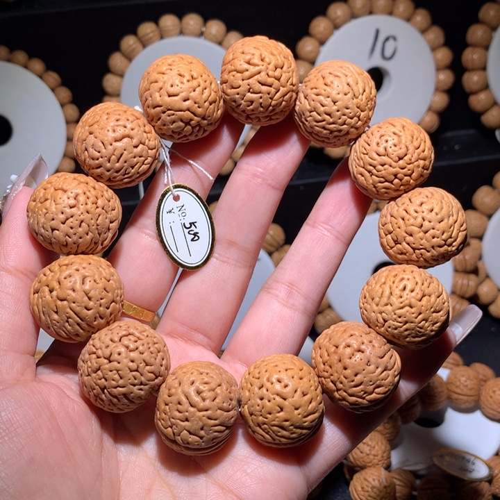 顺***水桃核手串野生大地雷