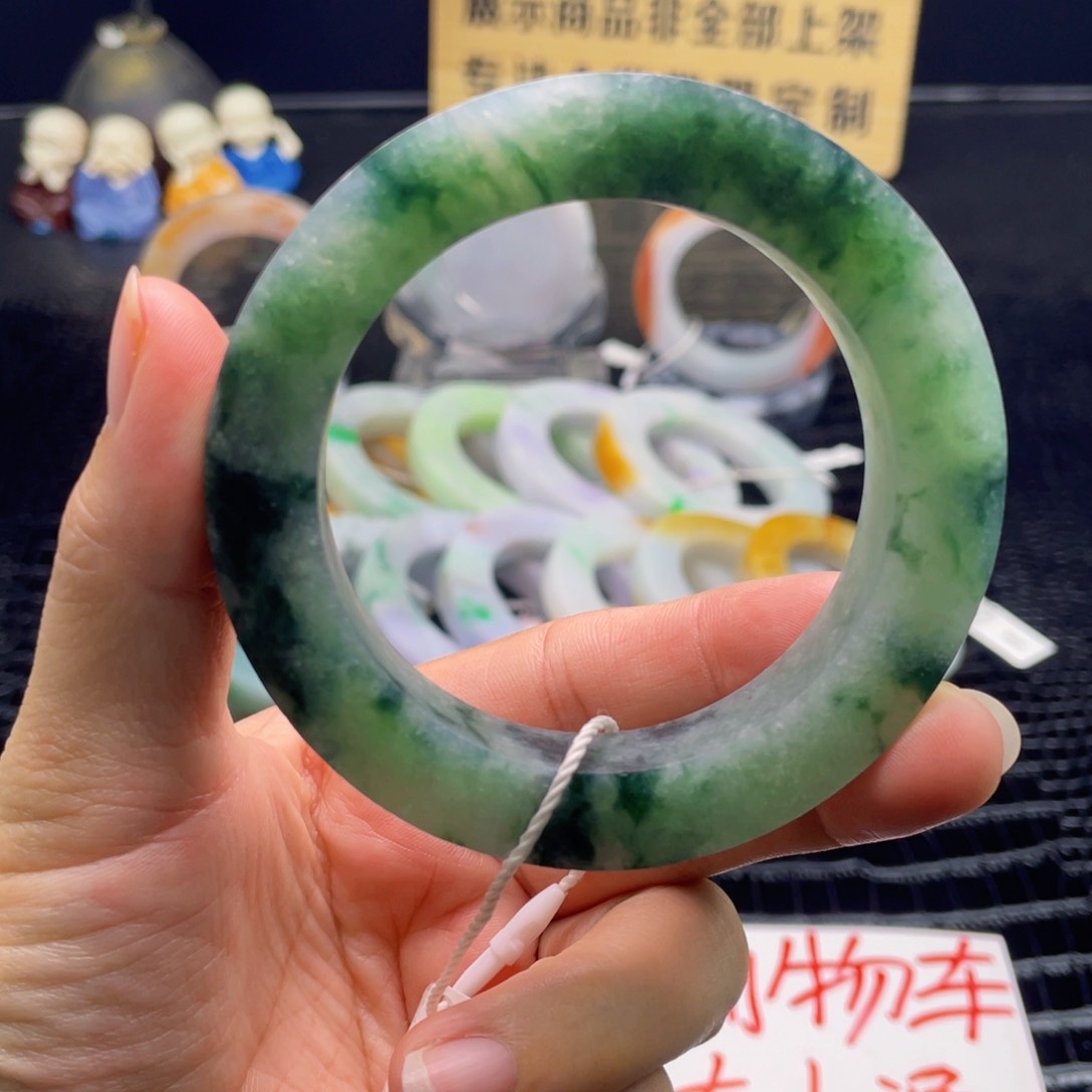 未镶嵌翡翠定制翡翠