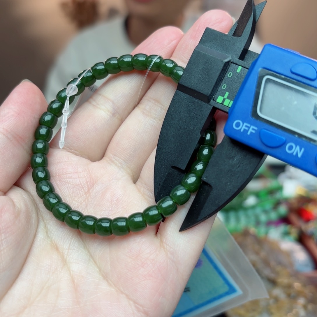 和田玉手串未镶嵌