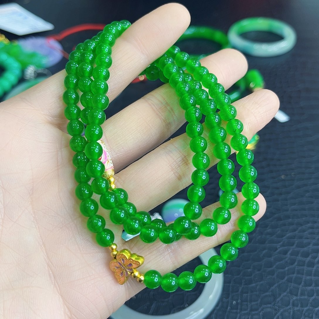 翡翠手镯未镶嵌手镯