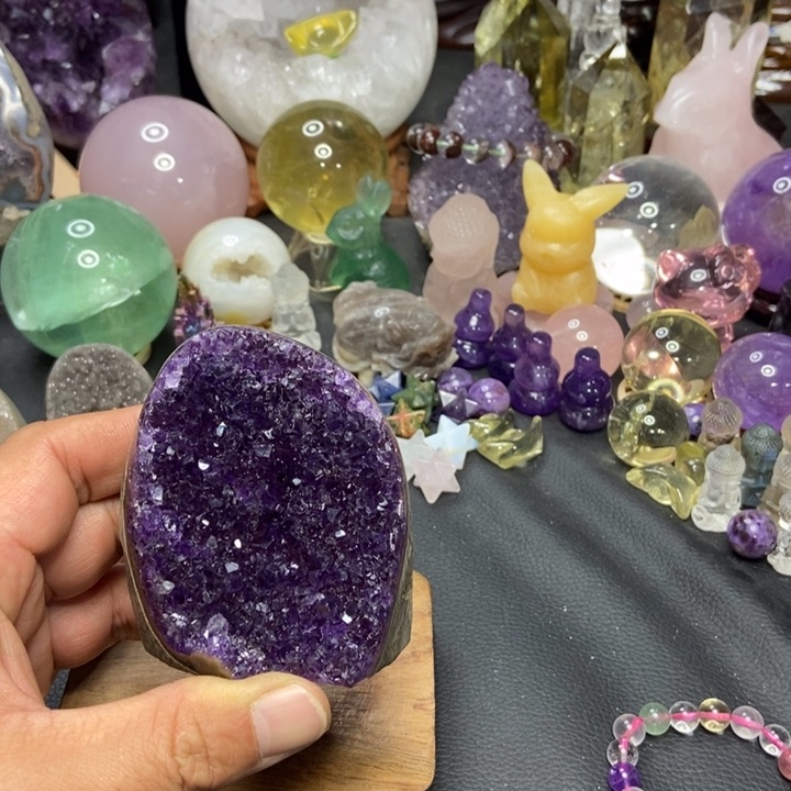 水晶摆件未镶嵌晶镇