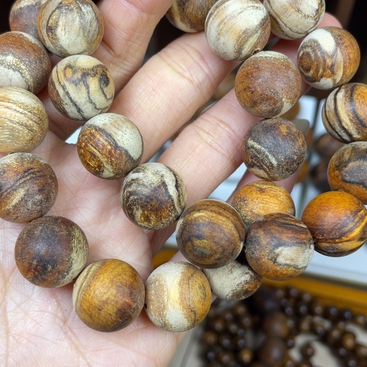 贡木把件手串手串1.5