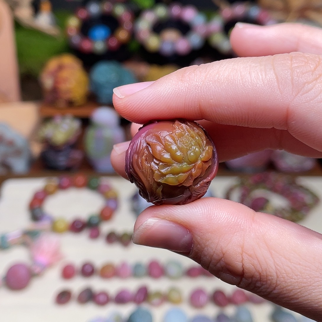 墨***轩玛瑙/玉髓未镶嵌手串盐源玛瑙凤穿牡丹