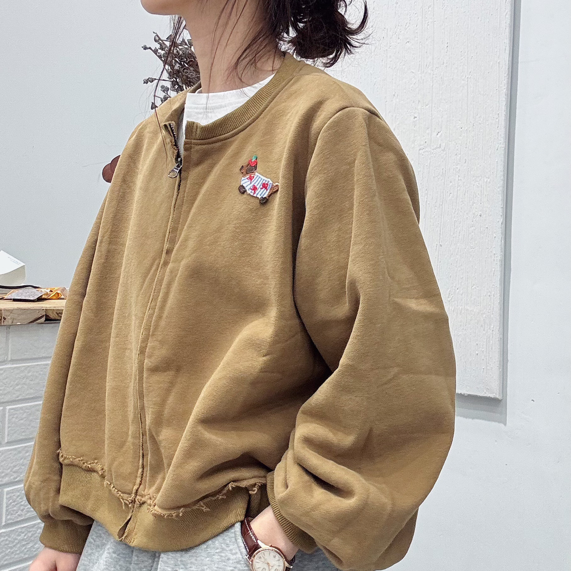 夏小朵 纯色腊肠狗卫衣外套小众简约纯色贴布长袖卫衣外套