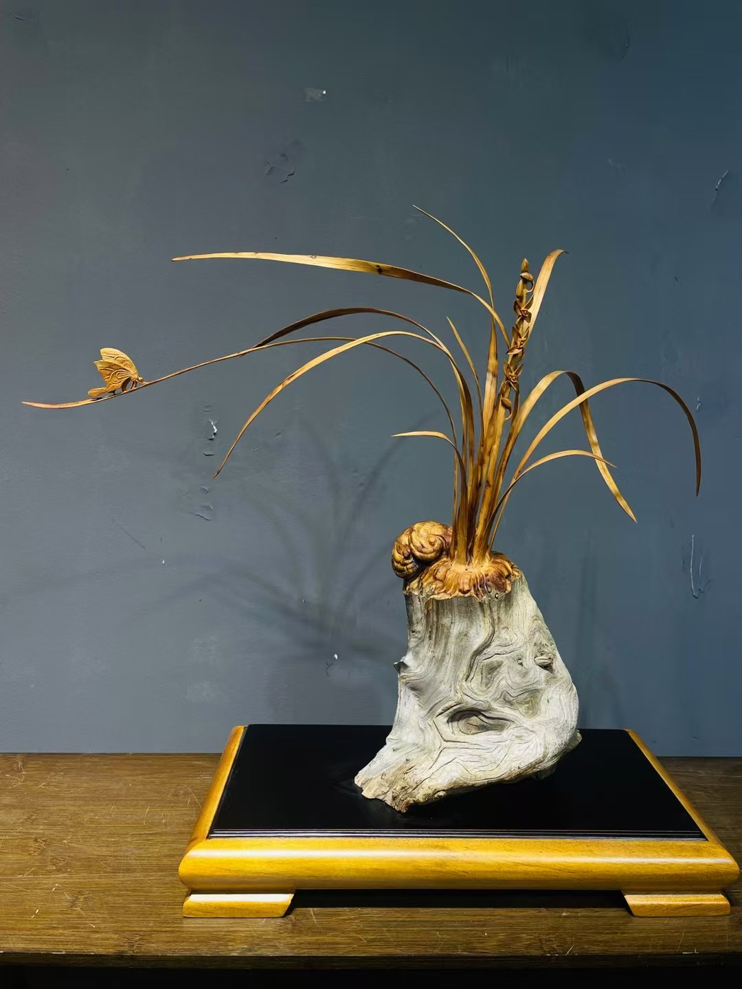 太行崖柏，【兰花】立体镂空，工艺精细，实物尺寸：60-23-56