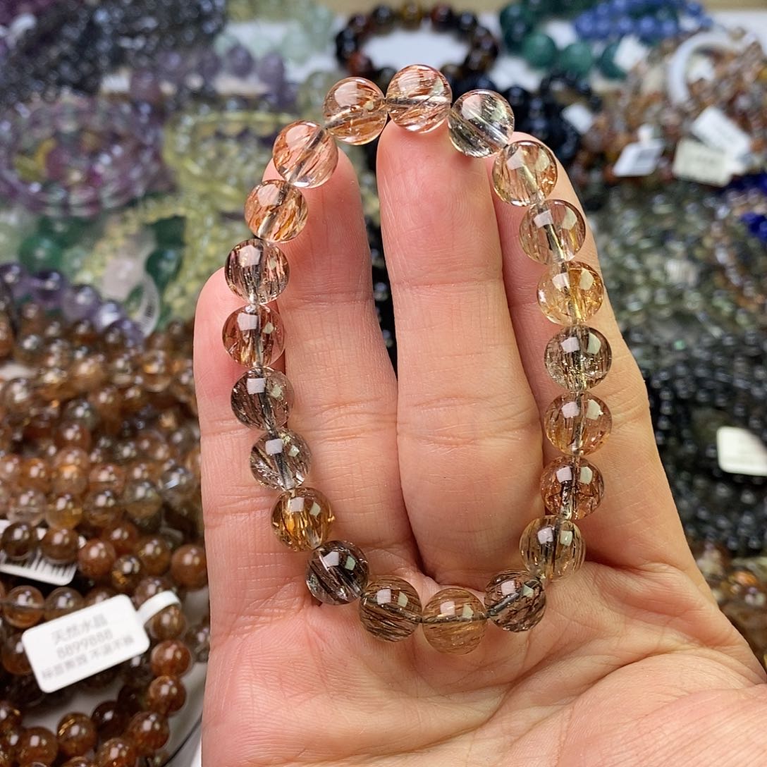 水晶手串未镶嵌马*腾卡9