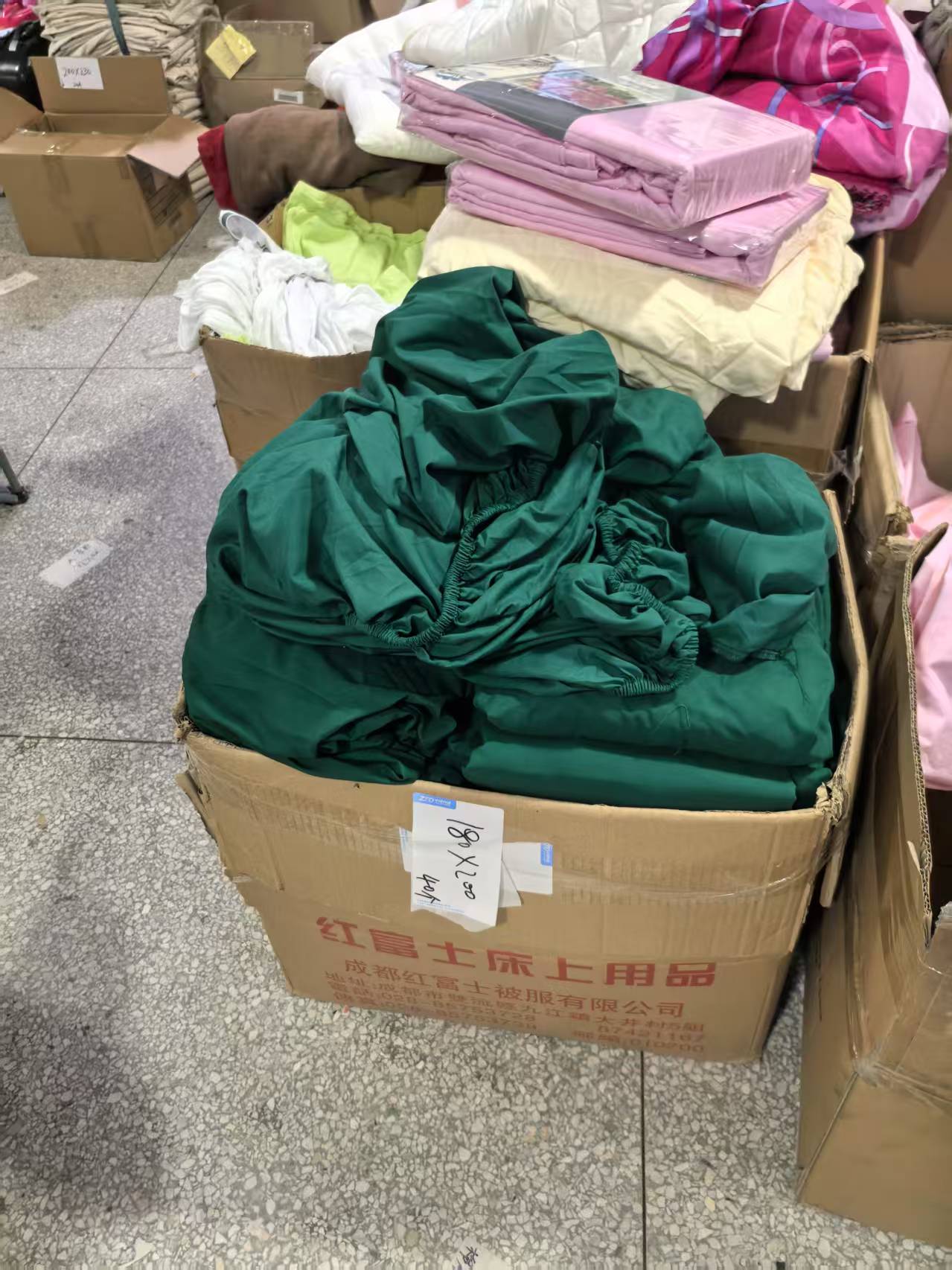 《厚广家》3楼180×200墨绿色超软化纤床笠 发1张