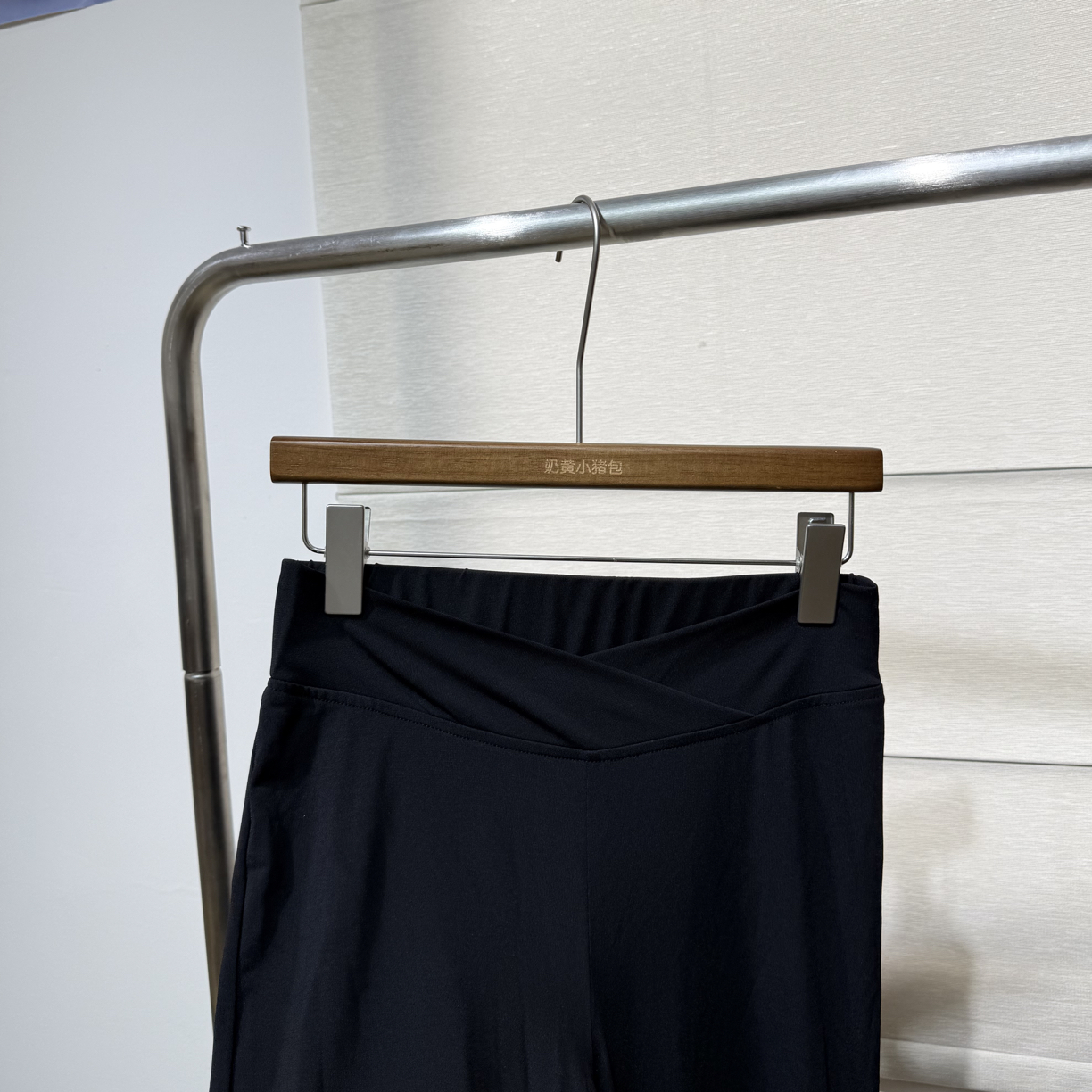 B1/6/A108黑色微喇裤裤