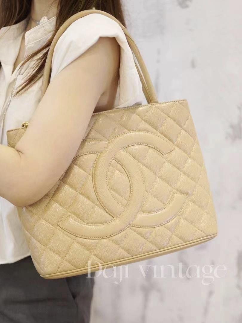 95新 Chanel/香奈儿 大吉中古/Chanel香奈儿奶茶金扣希尔顿单肩包