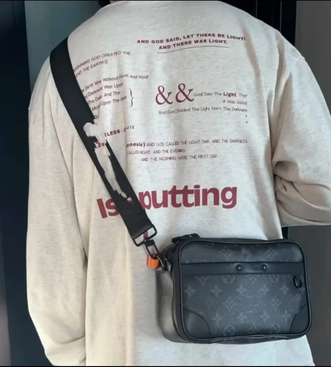 2025黑武士单肩包斜挎包23.8*16*8