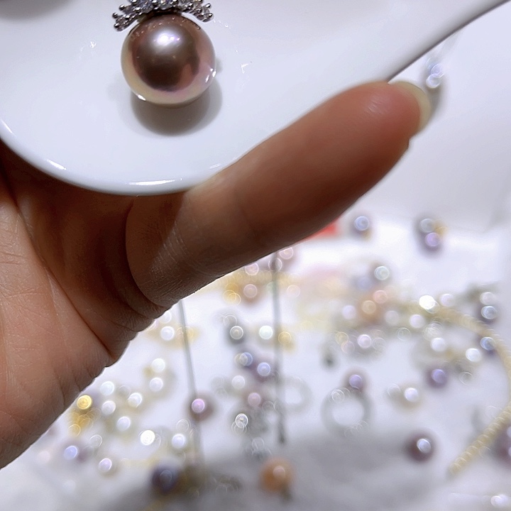 淡水珍珠白珠银色冰雪女王吊坠未镶嵌