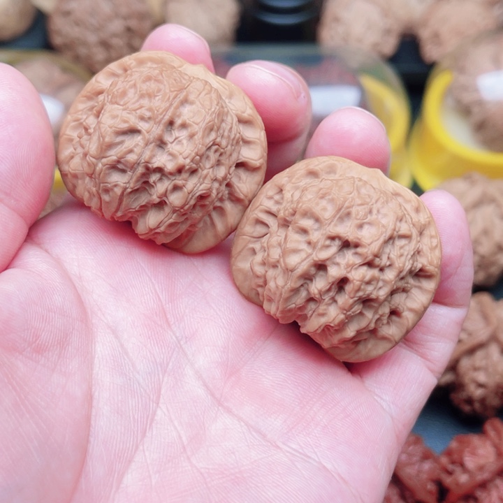 文玩核桃把件血麒麟38×37×32