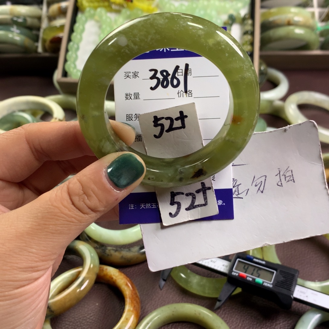 蛇纹石玉未镶嵌手链3861