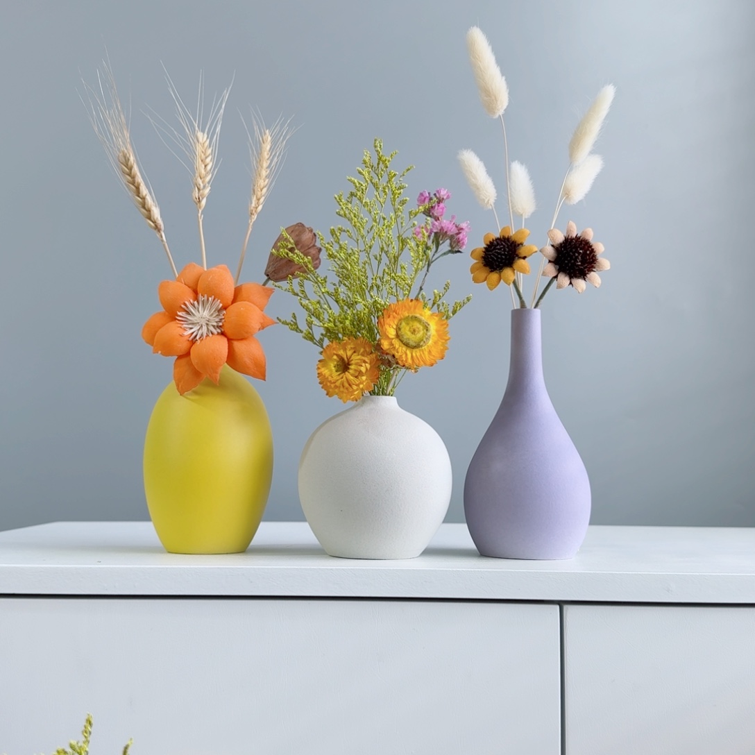 摆件陶瓷小花瓶含花总高约20-30cm