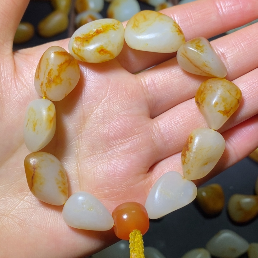 和田玉未镶嵌手链