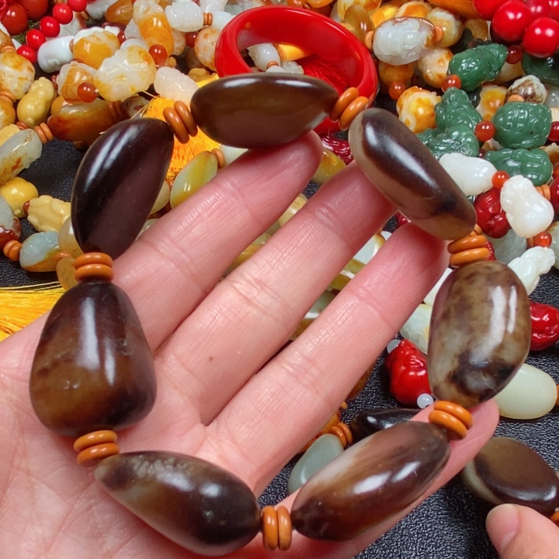 和田玉手链未镶嵌