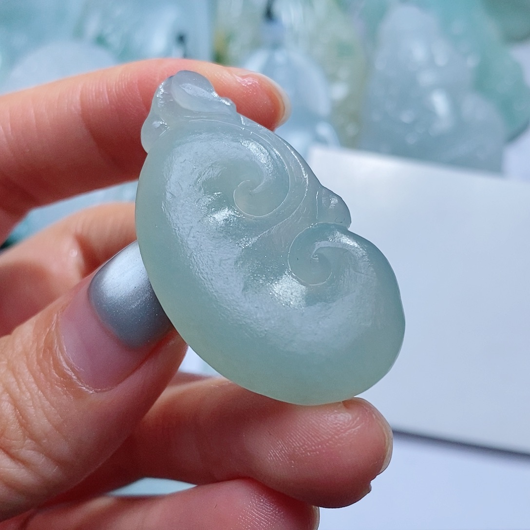 定制翡翠未镶嵌毛货付款后确认抛光