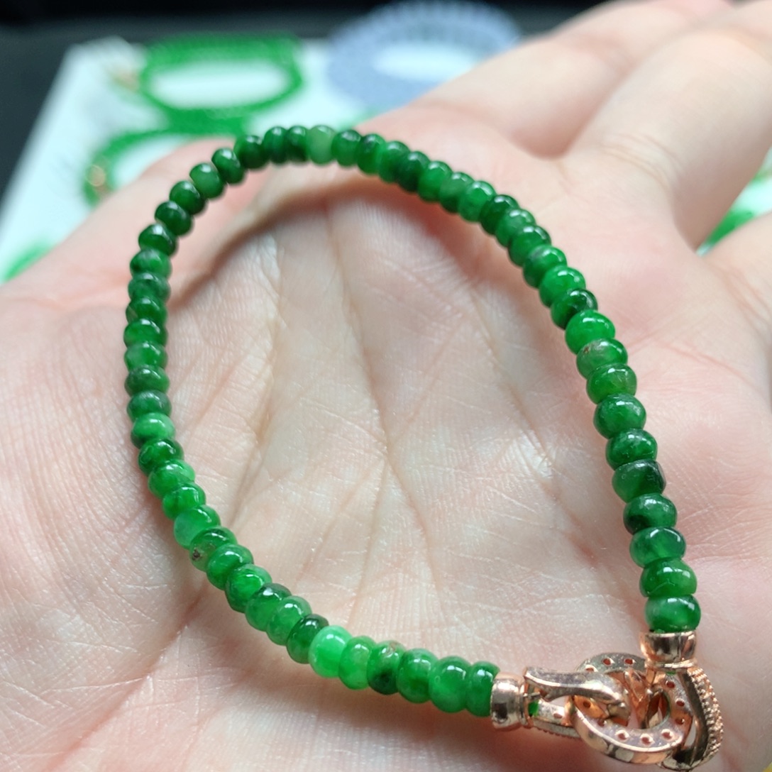 翡翠未镶嵌手链翡翠