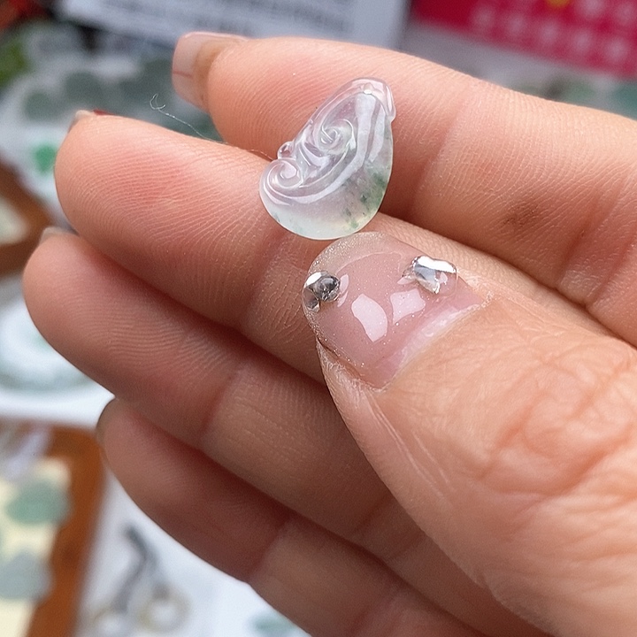 翡翠颈饰未镶嵌2322333222222