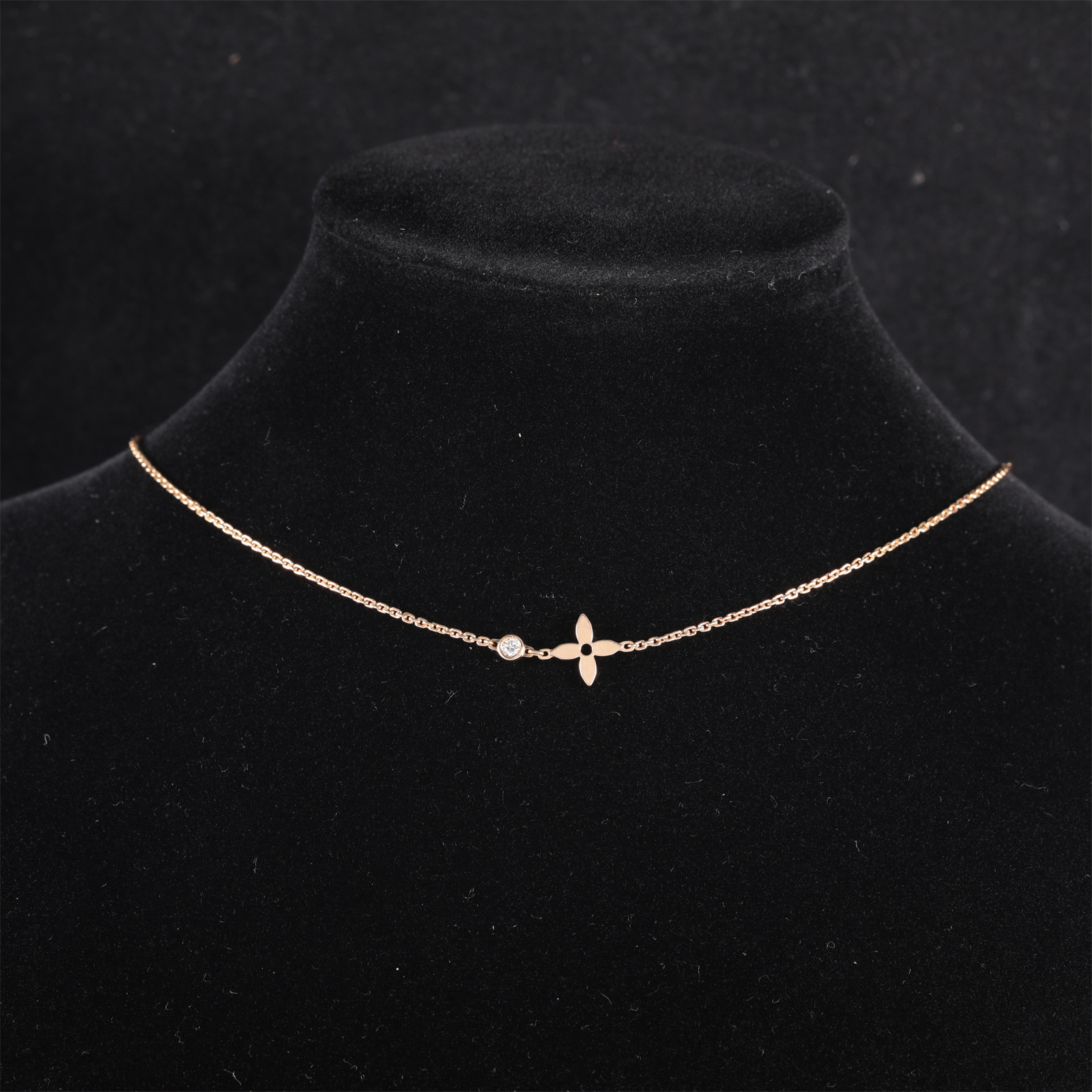 99新 LouisVuitton/路易威登 小花柳 18K玫瑰金 四叶草 单钻 项链